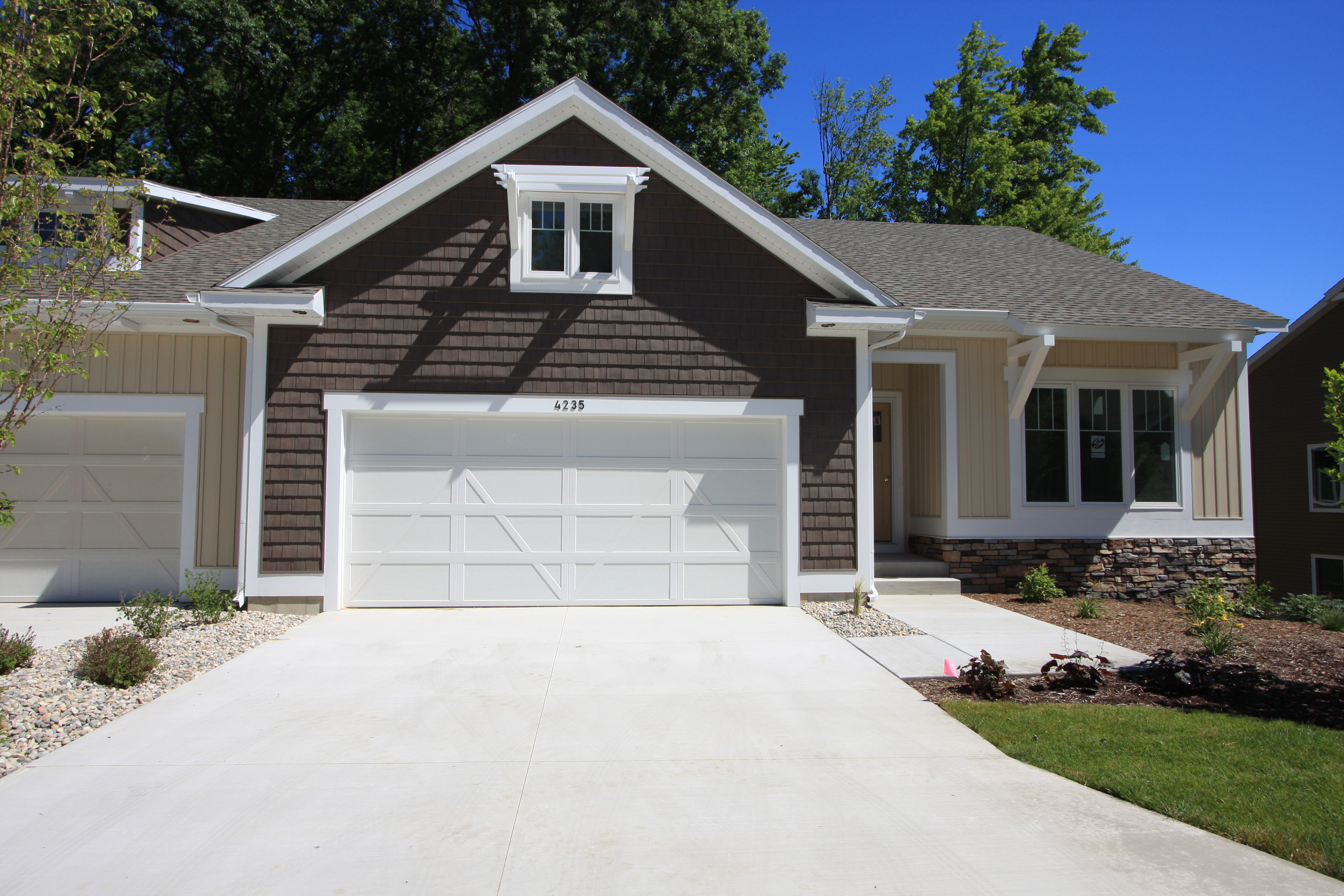 Maiden Lane Cottages B Unit (Brooklyn) Fenner Homes Inc